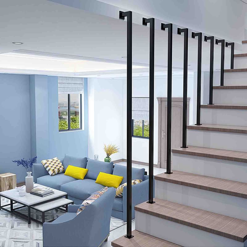 Nên sử dụng nội thất đa năng trong phòng khách nhà ống 5m có cầu thang